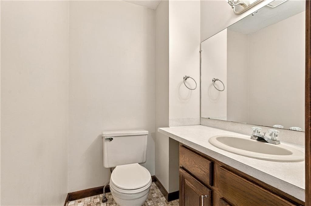 Condominium at 127 Pleasant View Avenue UNIT 40, Smithfield, photo 24 of 32