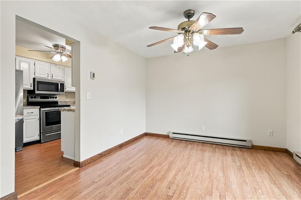 Condominium at 127 Pleasant View Avenue UNIT 40, Smithfield, photo 14 of 32