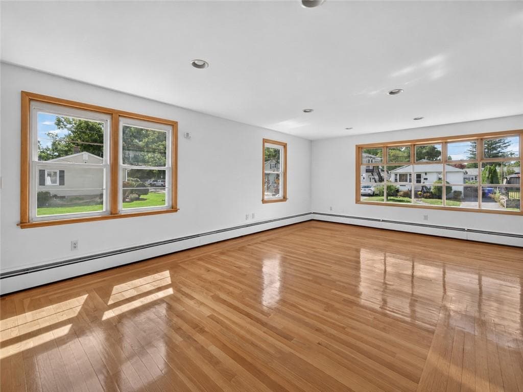 Single Family Residence at 120 Homewood Avenue, North Providence, photo 14 of 47