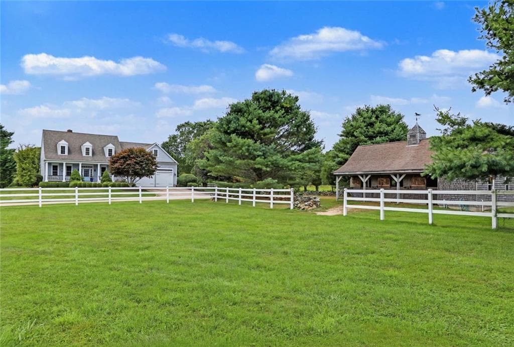 260 Walden Way