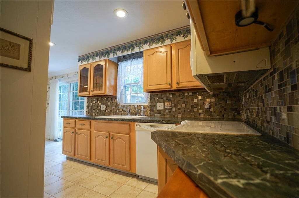 Single Family Residence at 145 Stonedale Road, Warwick, photo 16 of 45