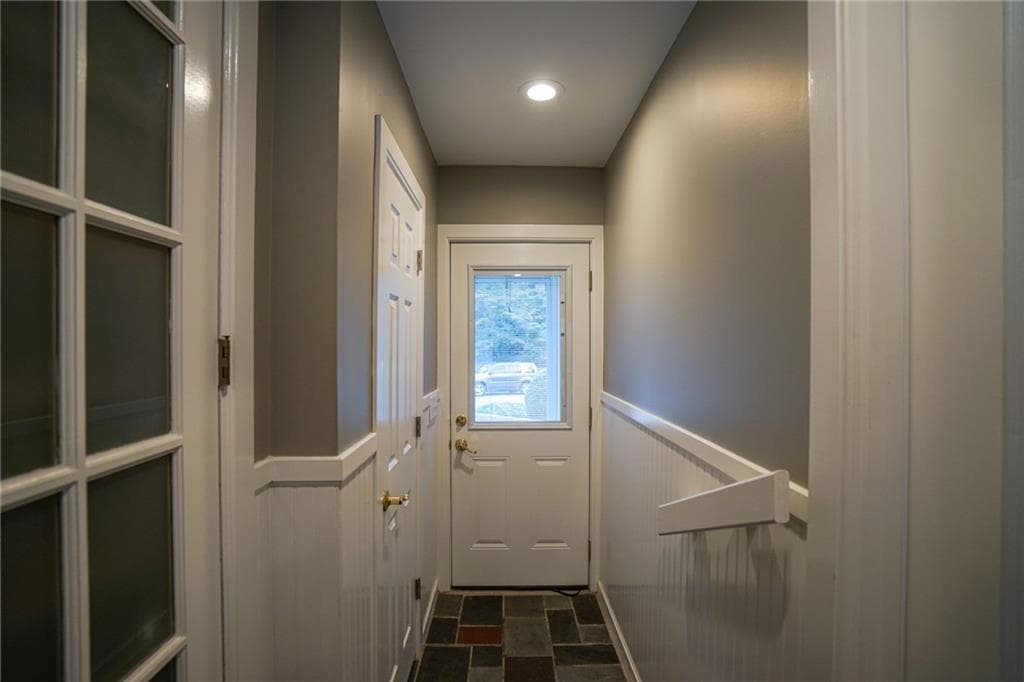 Single Family Residence at 145 Stonedale Road, Warwick, photo 31 of 45