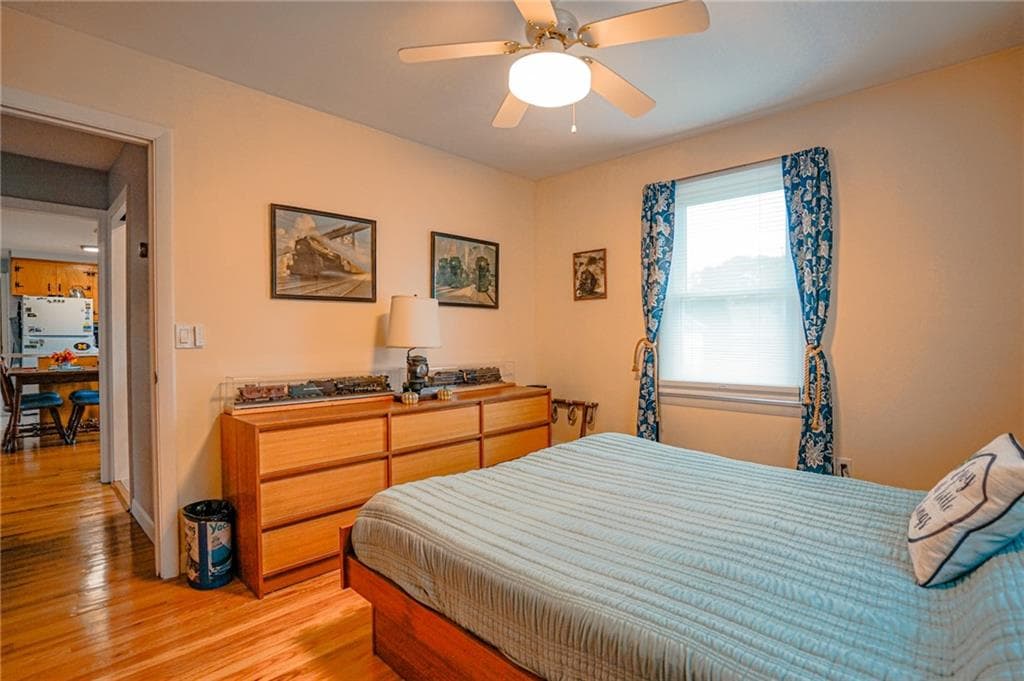 Single Family Residence at 17 Academy Avenue, Bristol, photo 22 of 39