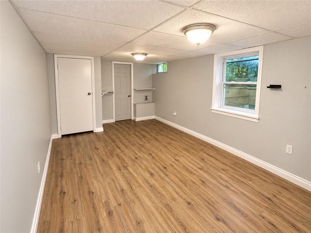 Single Family Residence at 39 Standish Avenue, Providence, photo 22 of 29