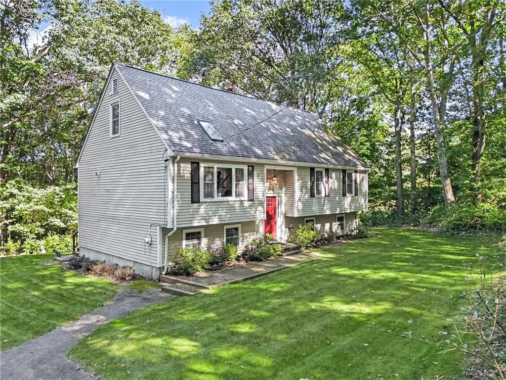 Single Family Residence at 39 Cook Road, Cumberland, photo 2 of 35