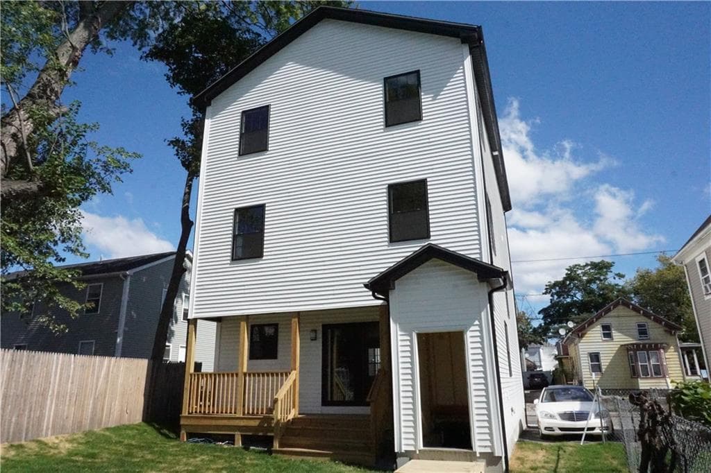 Multi Family at 391 Cahill Street, Providence, photo 4 of 39