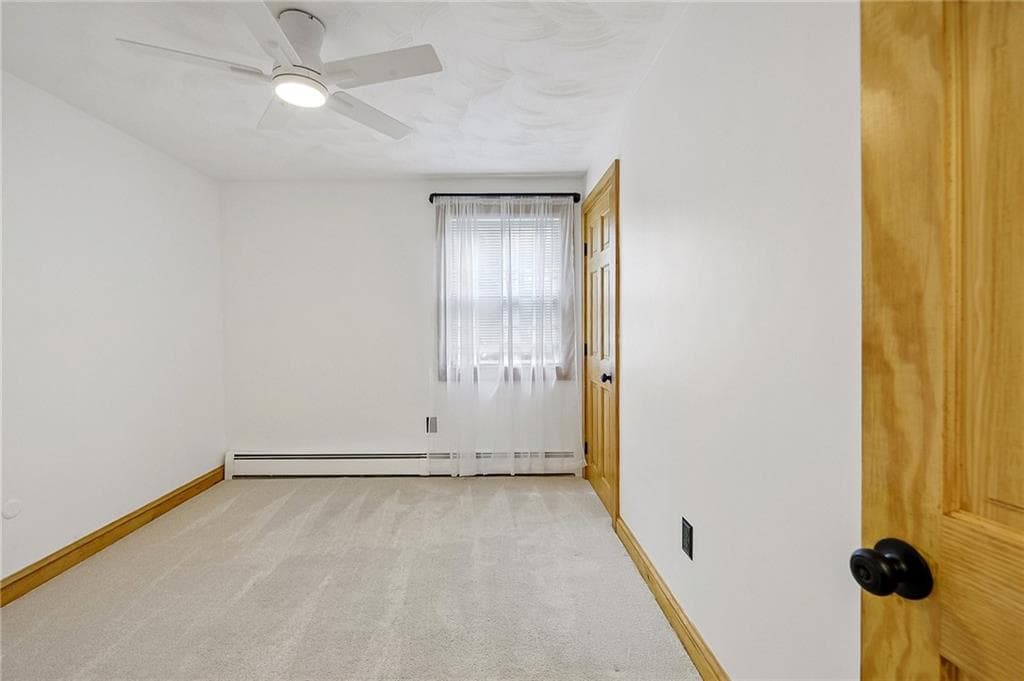 Single Family Residence at 611 Lake Washington Drive, Glocester, photo 21 of 29