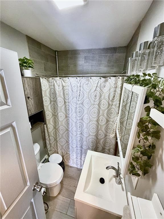 Single Family Residence at 53 Ortoleva Drive, Providence, photo 6 of 8