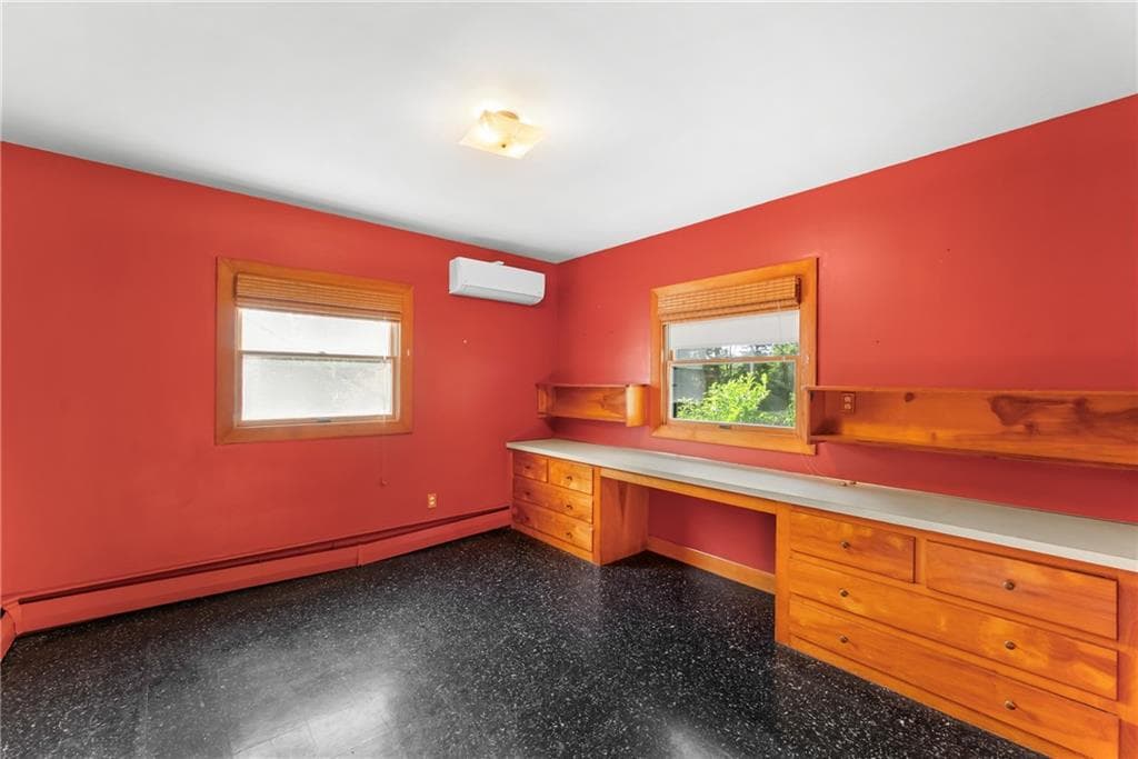 Single Family Residence at 500 Laten Knight Road, Cranston, photo 17 of 27