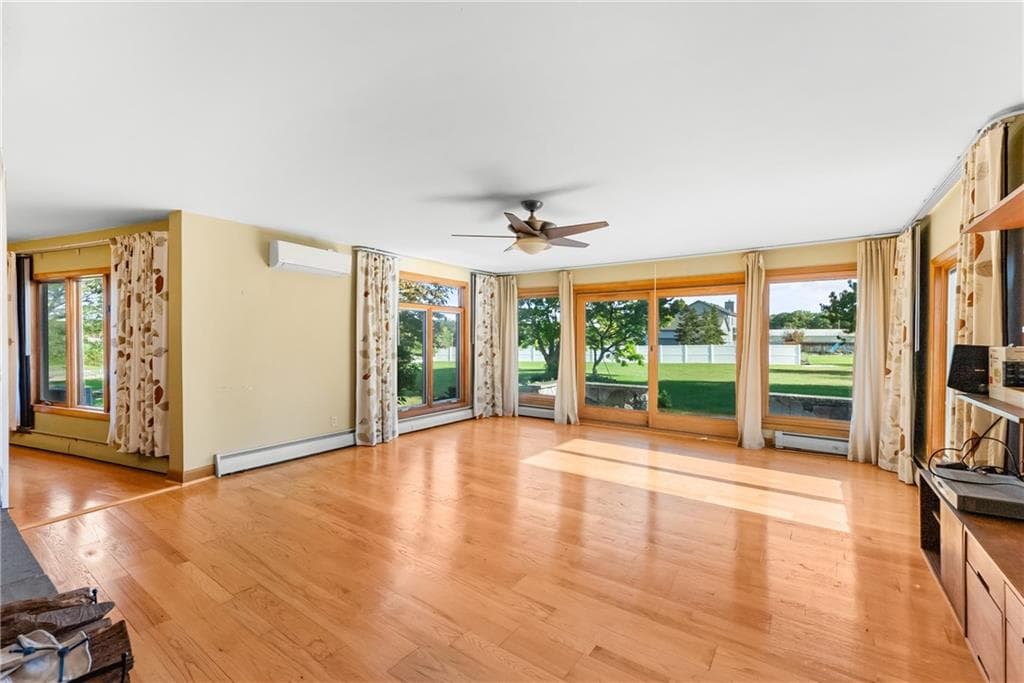 Single Family Residence at 500 Laten Knight Road, Cranston, photo 8 of 27