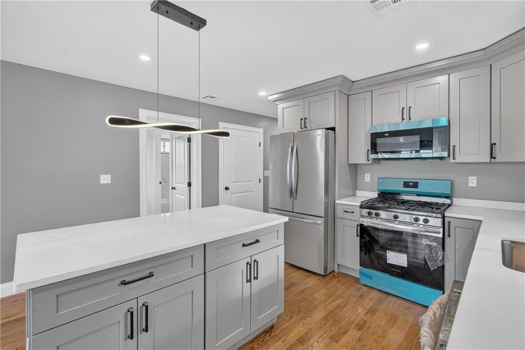 Multi Family at 126 Johnson Street, Providence, photo 10 of 30