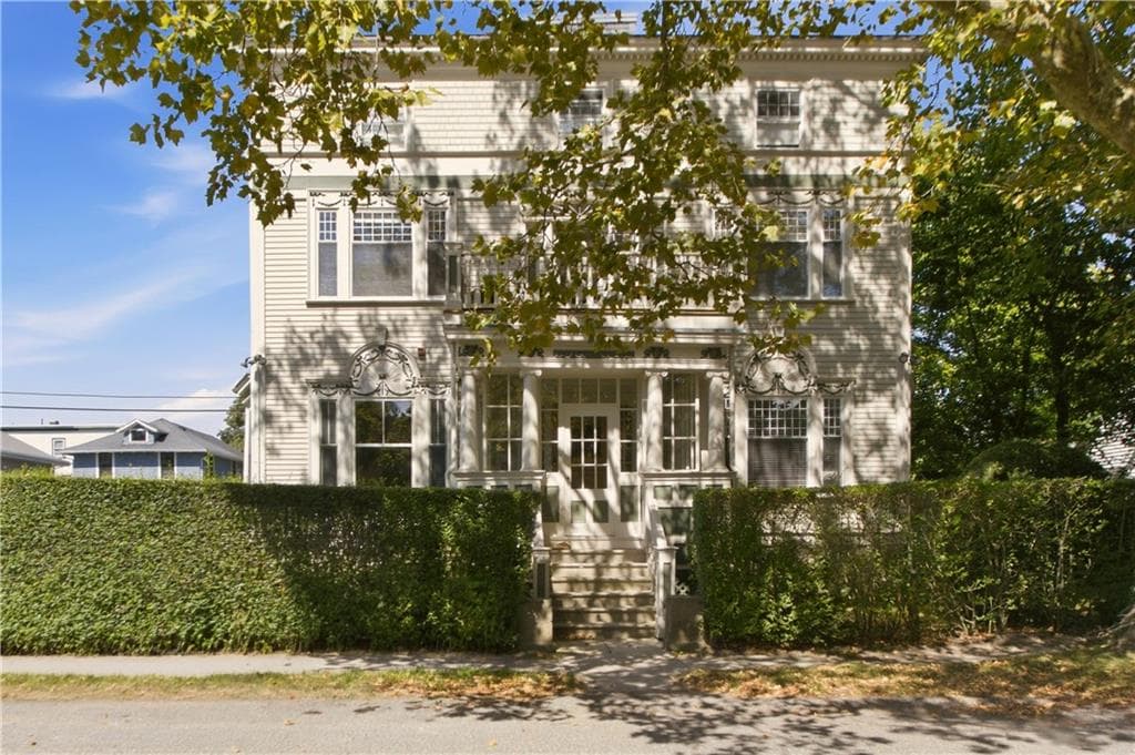 20 Berkeley Avenue UNIT 5