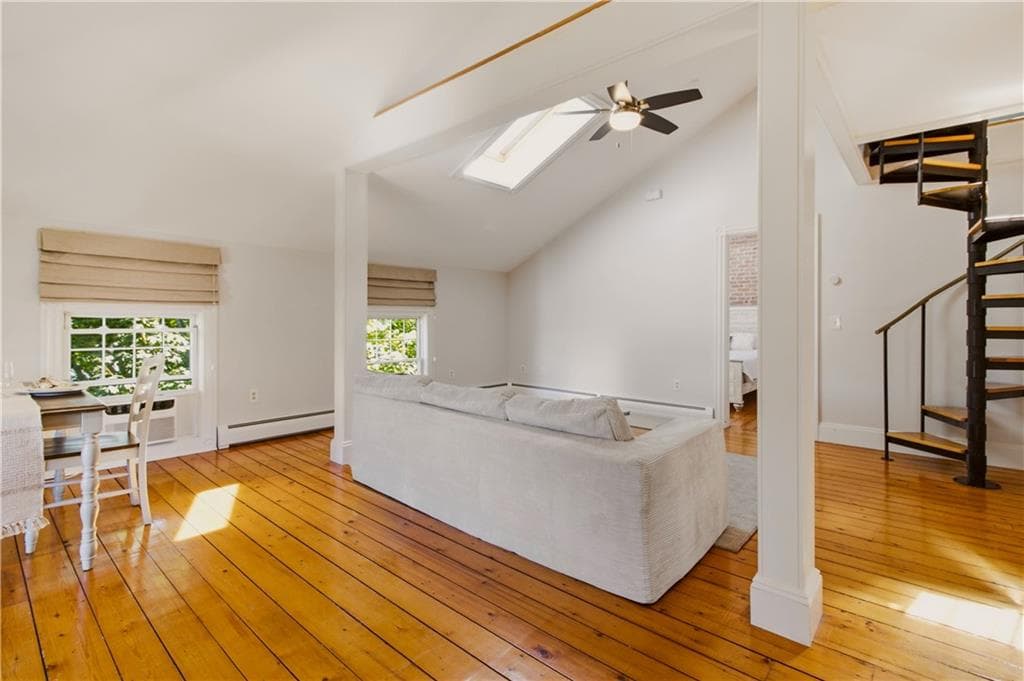 Condominium at 20 Berkeley Avenue UNIT 5, Newport, photo 4 of 17