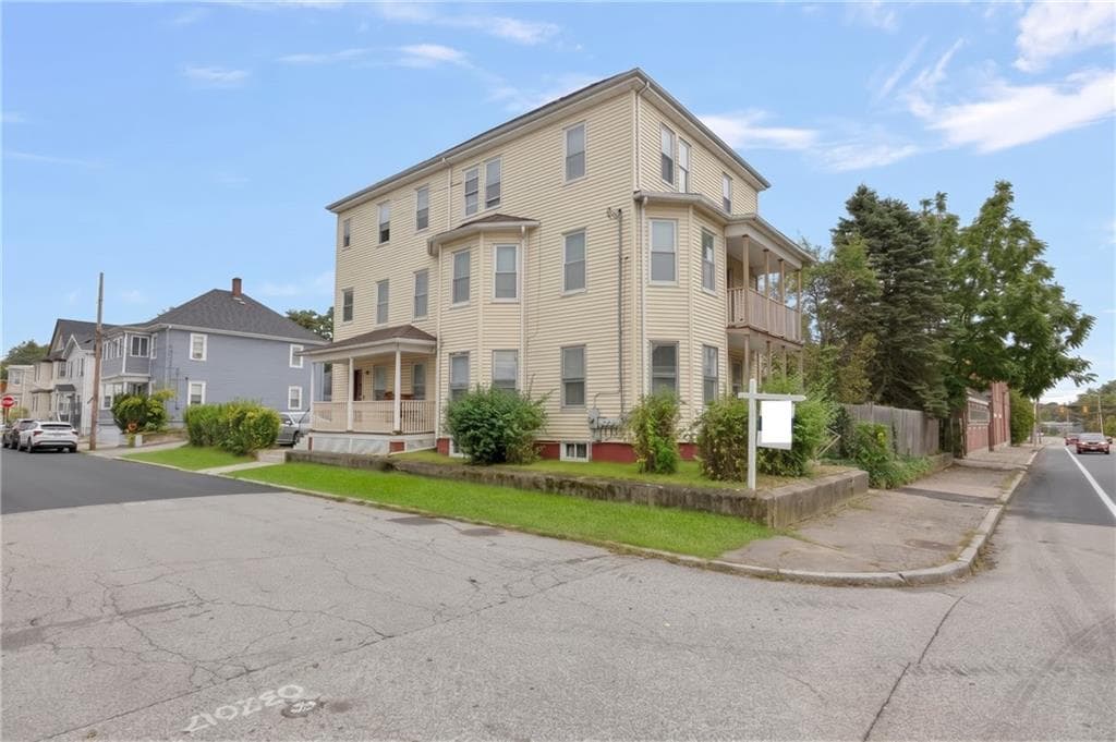Multi Family at 750 Dyer Avenue, Cranston, photo 5 of 31