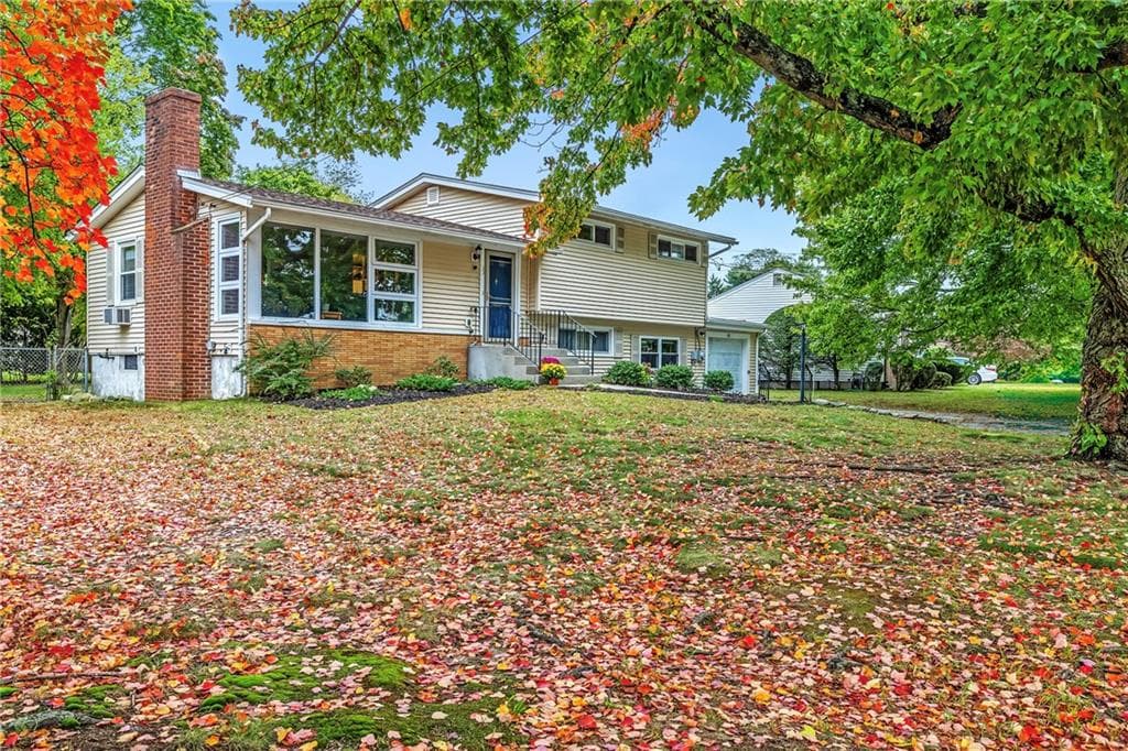 50 Fairfax Drive
