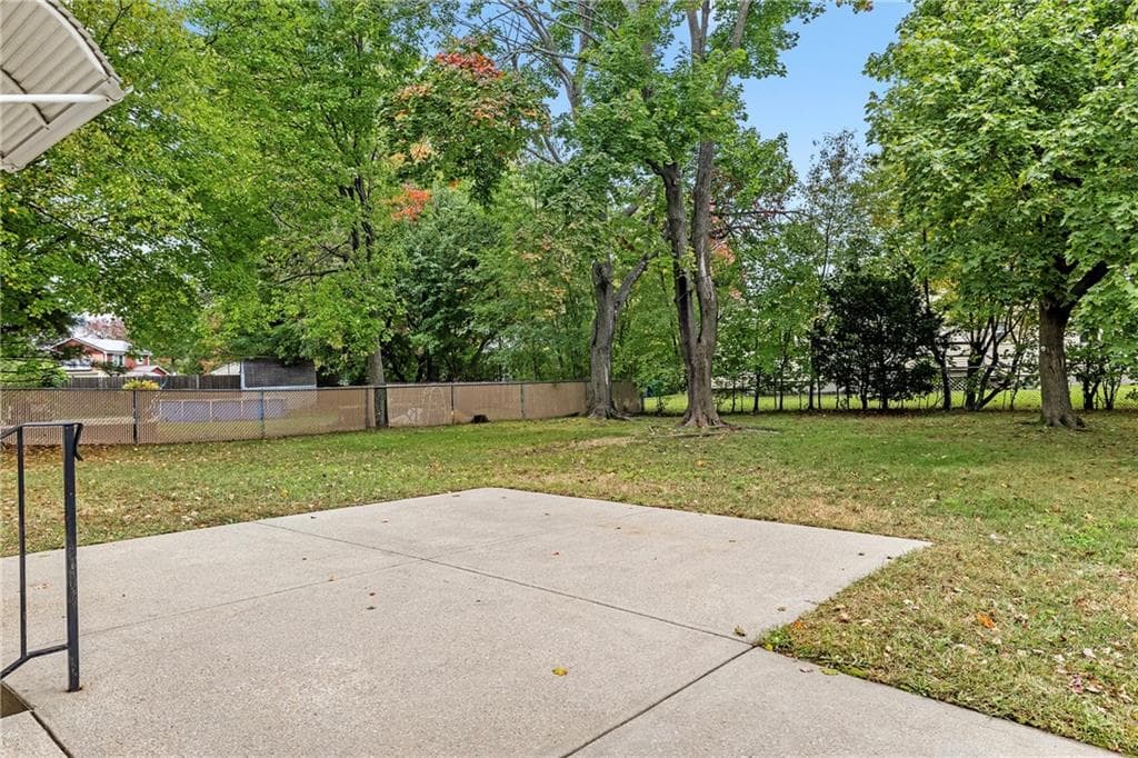 Single Family Residence at 50 Fairfax Drive, Warwick, photo 25 of 27