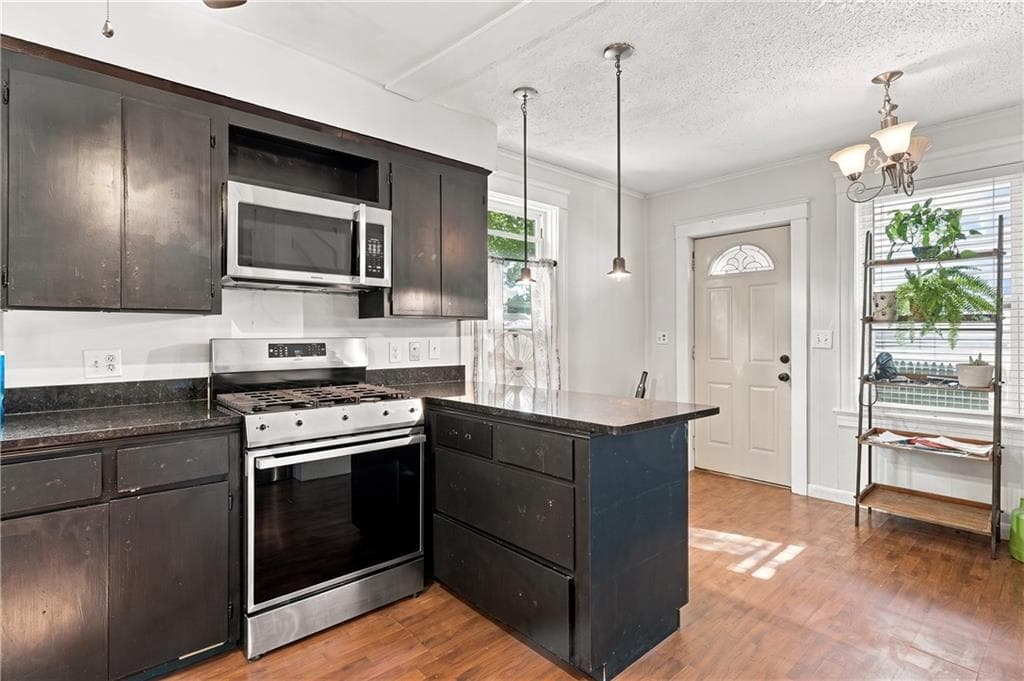 Single Family Residence at 88 Finch Avenue, Pawtucket, photo 9 of 25