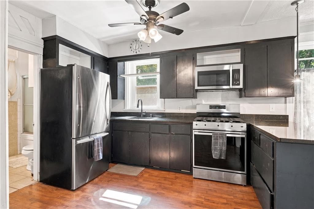 Single Family Residence at 88 Finch Avenue, Pawtucket, photo 11 of 25