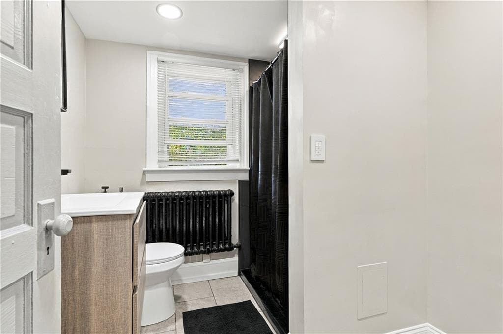 Single Family Residence at 88 Finch Avenue, Pawtucket, photo 19 of 25