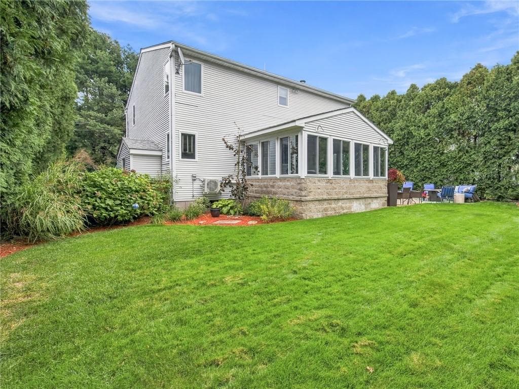 Single Family Residence at 25 Joy Street, Johnston, photo 26 of 37