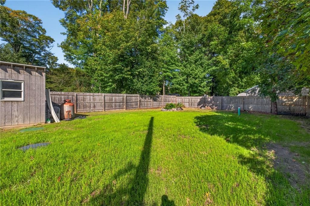 Single Family Residence at 660 Tower Hill Road, North Kingstown, photo 6 of 33