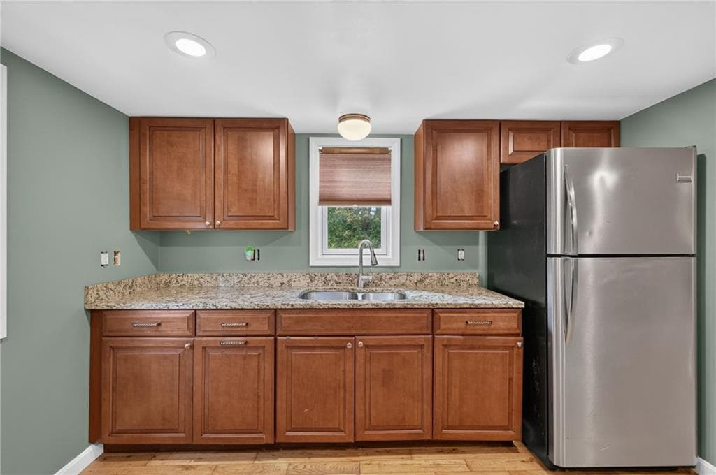Single Family Residence at 660 Tower Hill Road, North Kingstown, photo 24 of 33