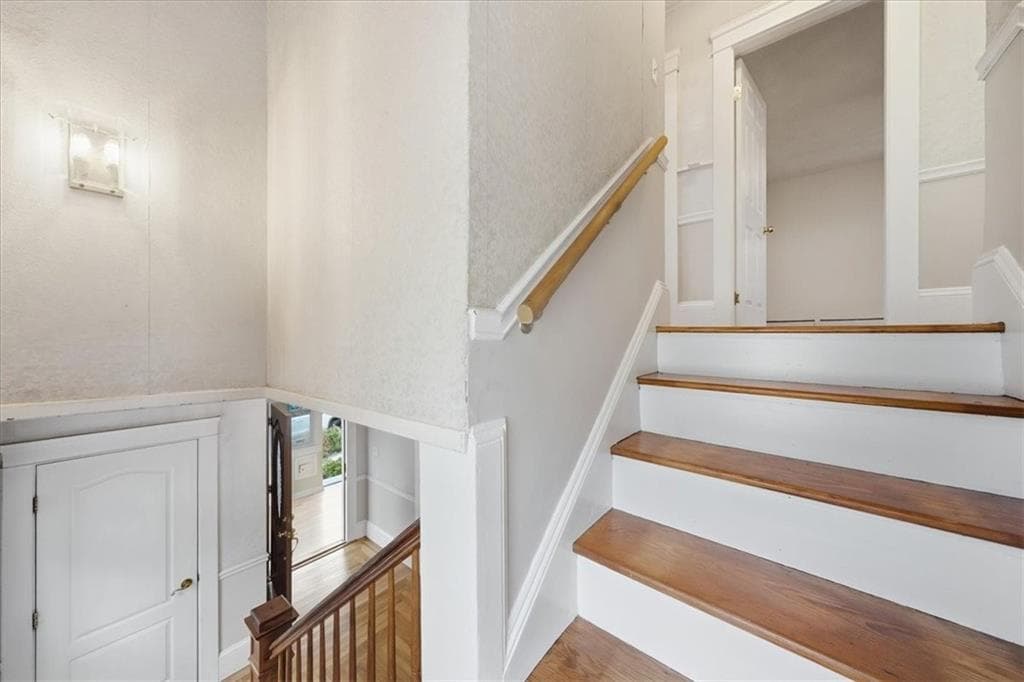 Single Family Residence at 234 Fifth Street, Providence, photo 32 of 50
