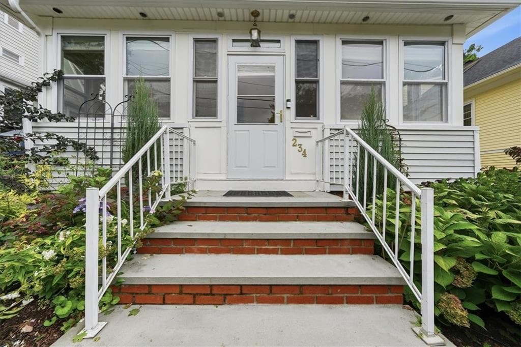 Single Family Residence at 234 Fifth Street, Providence, photo 11 of 50