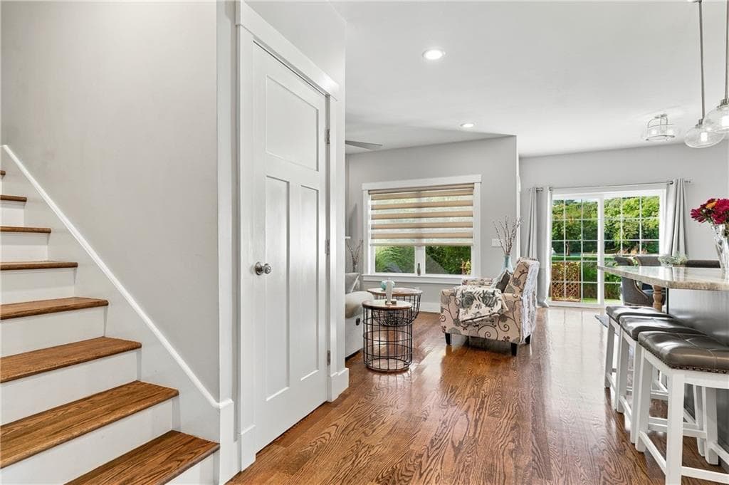 Condominium at 1 Desiree Court UNIT F, Smithfield, photo 6 of 45