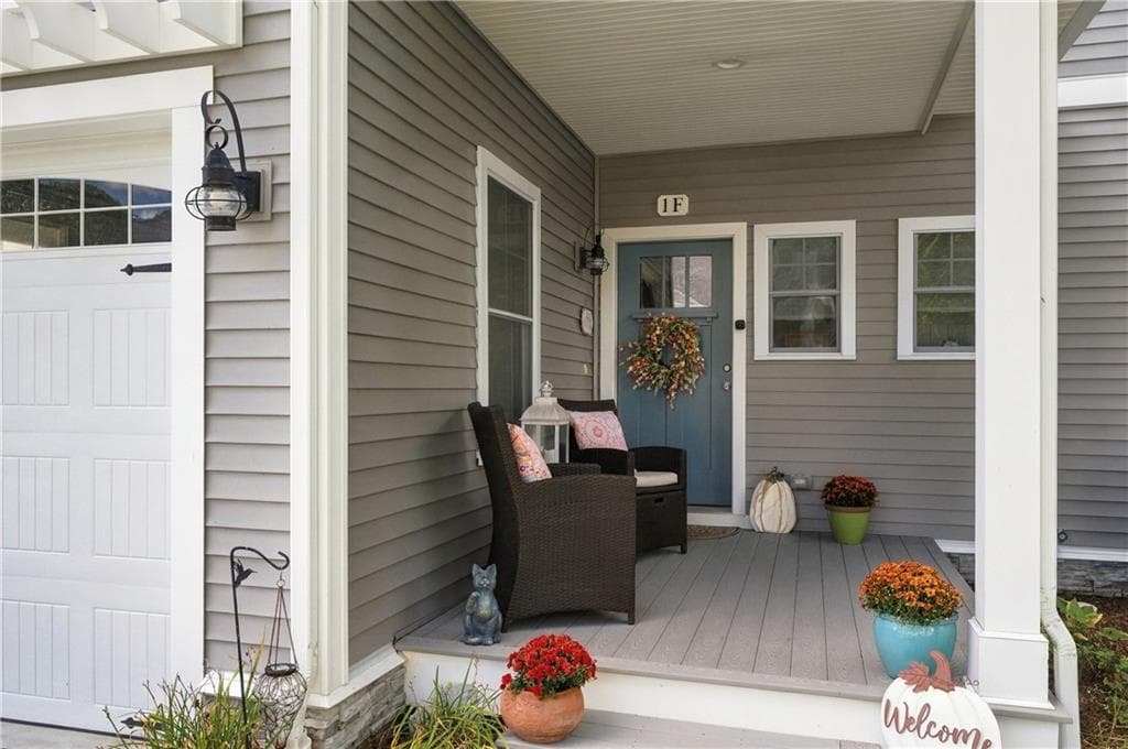 Condominium at 1 Desiree Court UNIT F, Smithfield, photo 5 of 45