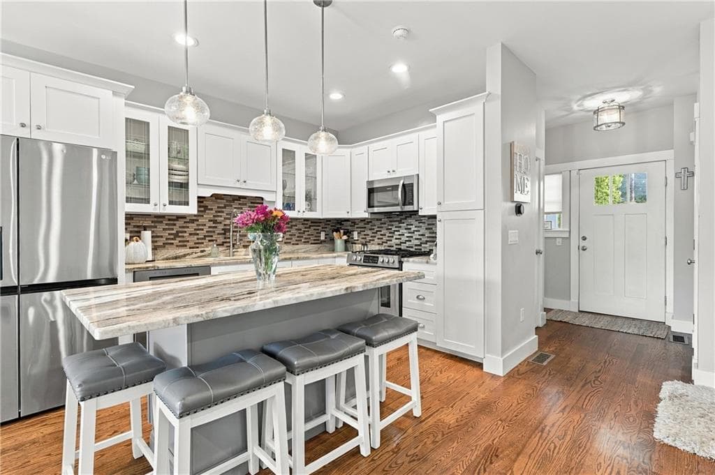 Condominium at 1 Desiree Court UNIT F, Smithfield, photo 9 of 45