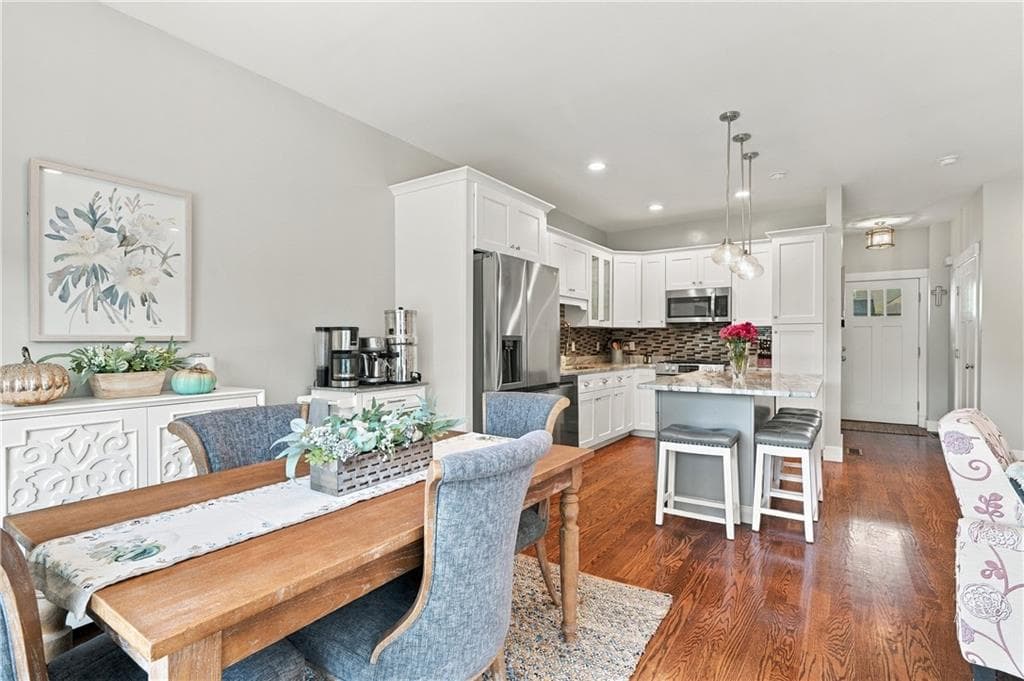 Condominium at 1 Desiree Court UNIT F, Smithfield, photo 15 of 45