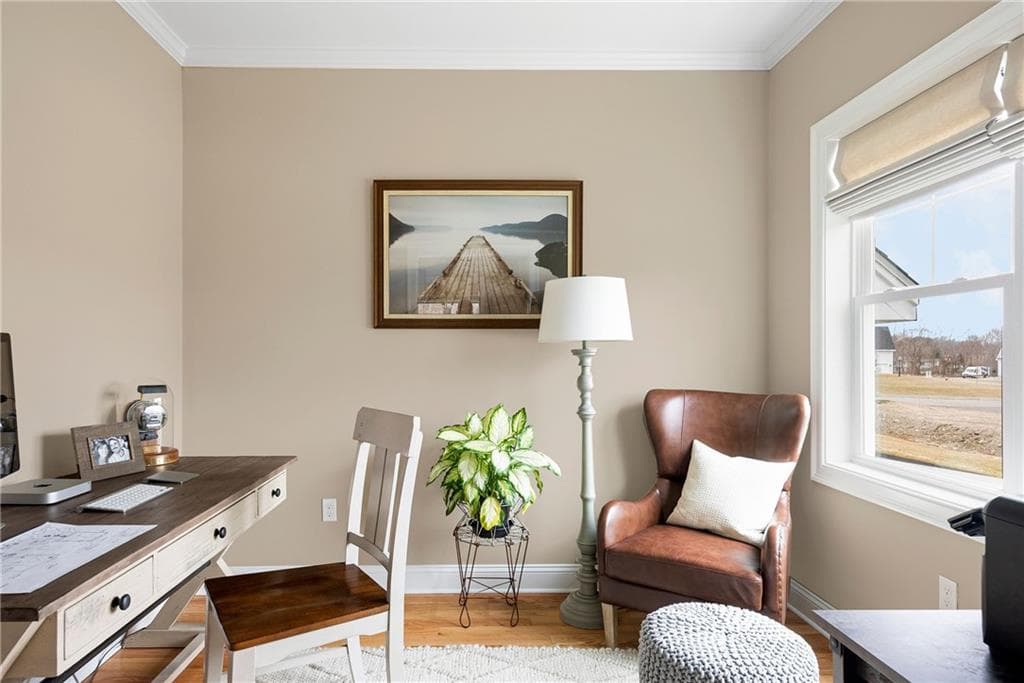 Single Family Residence at 8 Ashton Court, Cranston, photo 6 of 18