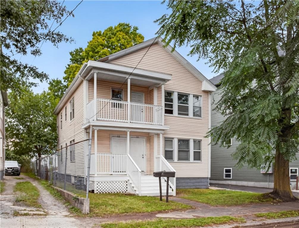 28 Pumgansett Street