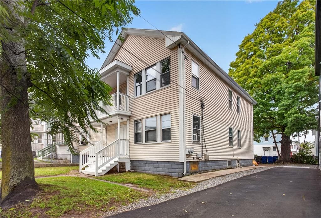 Multi Family at 28 Pumgansett Street, Providence, photo 4 of 50