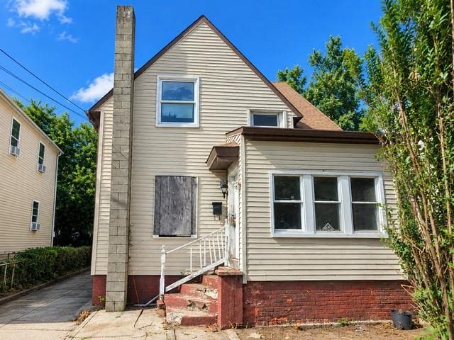 17 Rodman Street