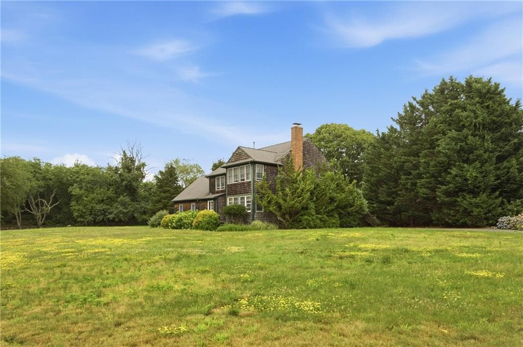 Single Family Residence at 121 King Charles Drive, Portsmouth, photo 45 of 50