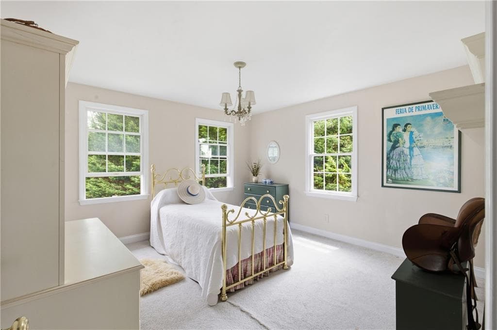 Single Family Residence at 121 King Charles Drive, Portsmouth, photo 25 of 50