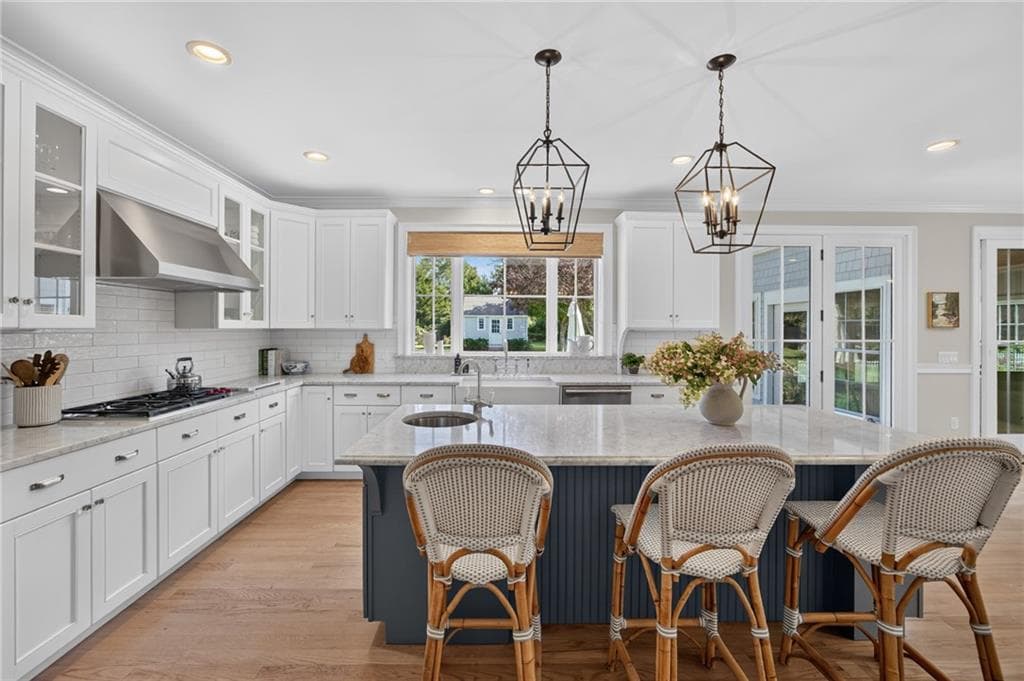 Single Family Residence at 27 Bud Browning Circle, South Kingstown, photo 10 of 50