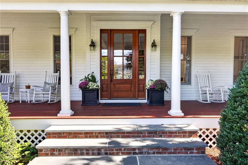 Single Family Residence at 27 Bud Browning Circle, South Kingstown, photo 4 of 50