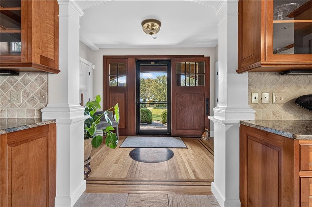 Single Family Residence at 412 Seaside Drive, Jamestown, photo 9 of 50