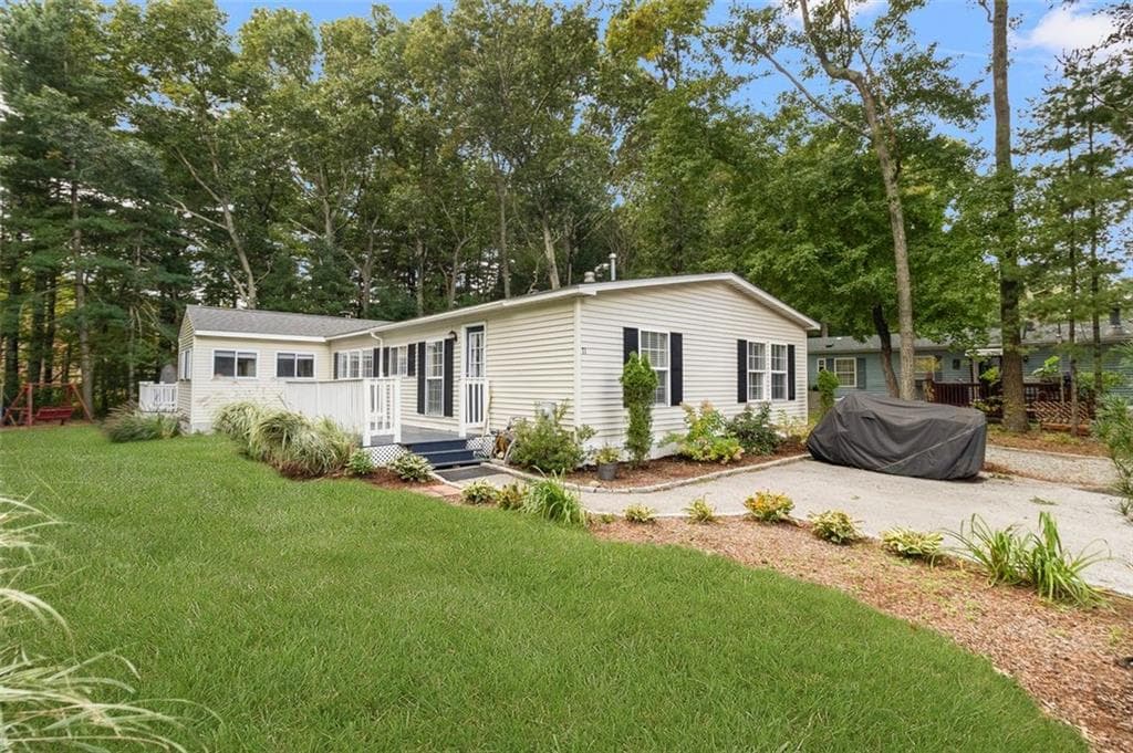 Single Family Residence at 71 Lear Drive, Coventry, photo 2 of 27