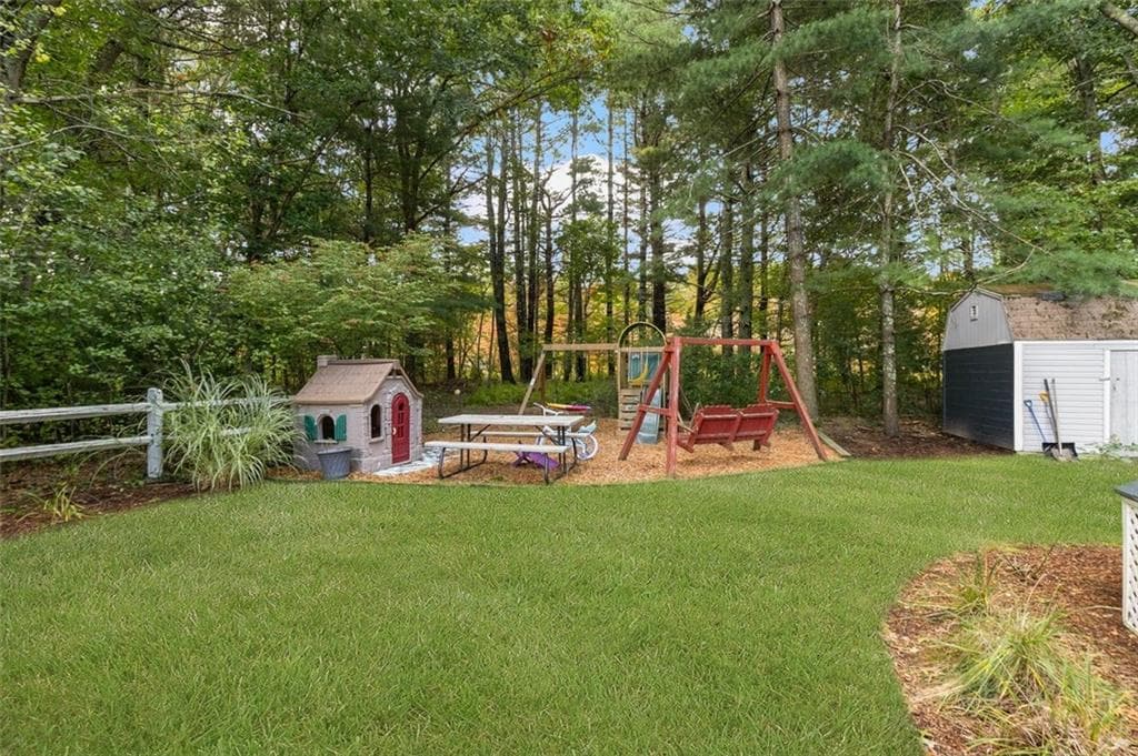 Single Family Residence at 71 Lear Drive, Coventry, photo 26 of 27