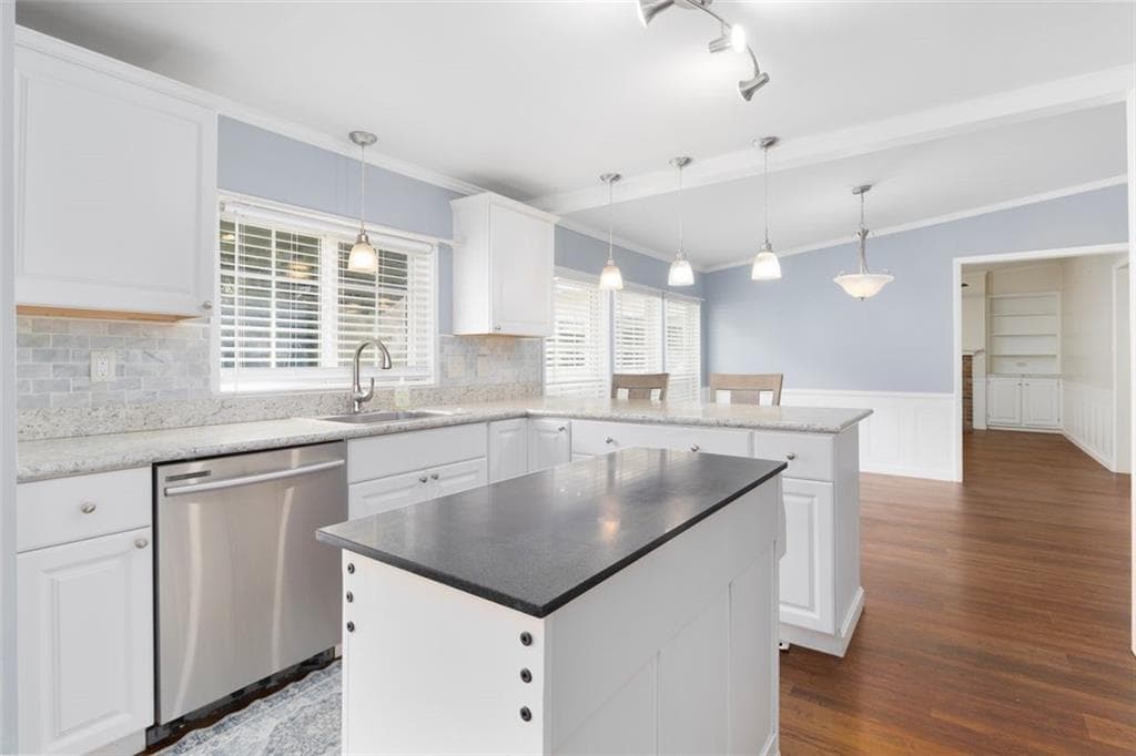 Single Family Residence at 71 Lear Drive, Coventry, photo 3 of 27