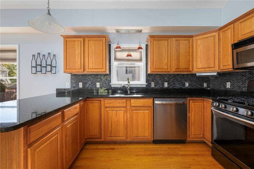 Single Family Residence at 75 James Street, East Providence, photo 13 of 36