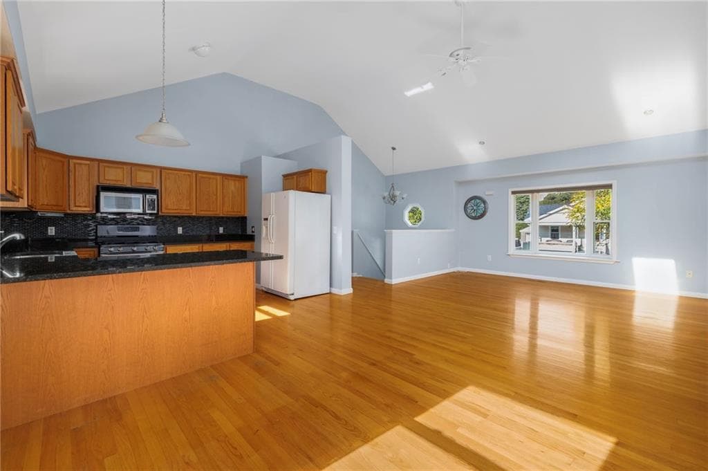 Single Family Residence at 75 James Street, East Providence, photo 11 of 36