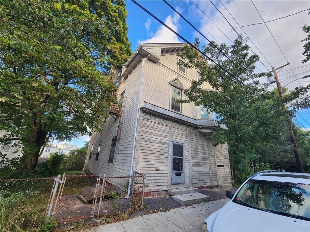 Multi Family at 873 Douglas Avenue, Providence, photo 3 of 13