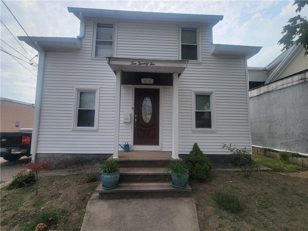 Single Family Residence at 1022 Charles Street, North Providence, photo 6 of 18