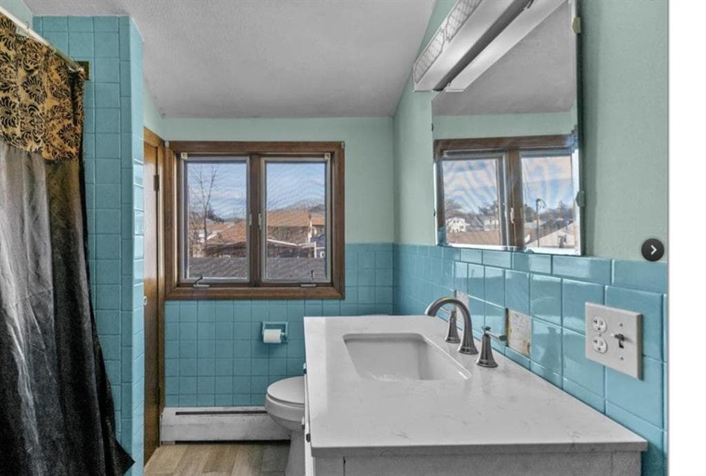 Single Family Residence at 1022 Charles Street, North Providence, photo 10 of 18