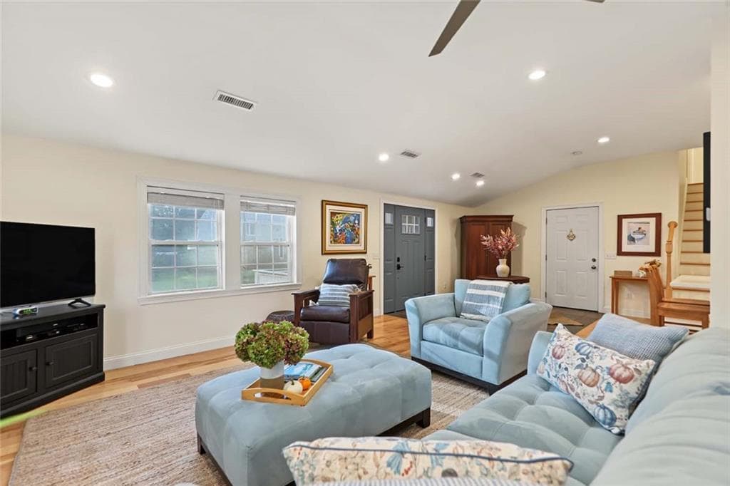 Single Family Residence at 23 Shadbush Trail, Narragansett, photo 17 of 44
